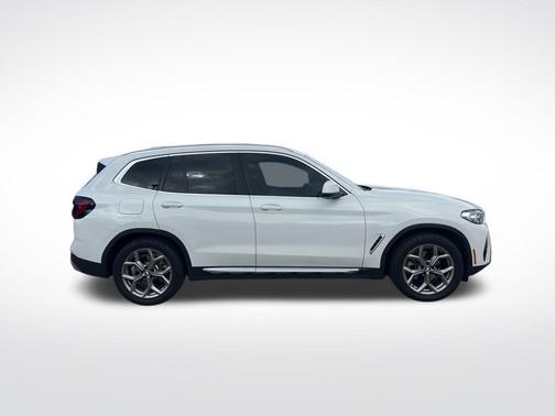 Alpine White 2022 BMW X3 xDrive30i