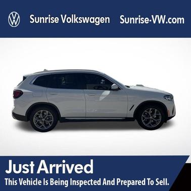 Alpine White 2022 BMW X3 xDrive30i