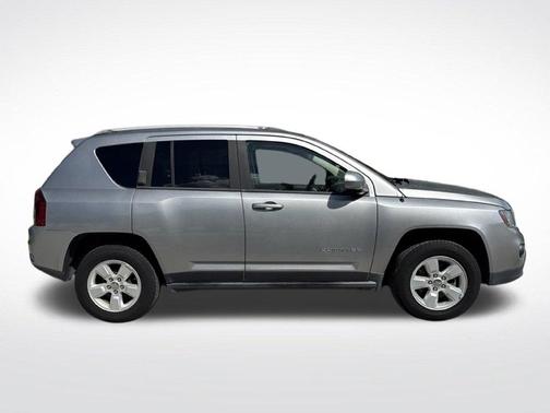 Billet Silver Metallic 2016 Jeep Compass Latitude