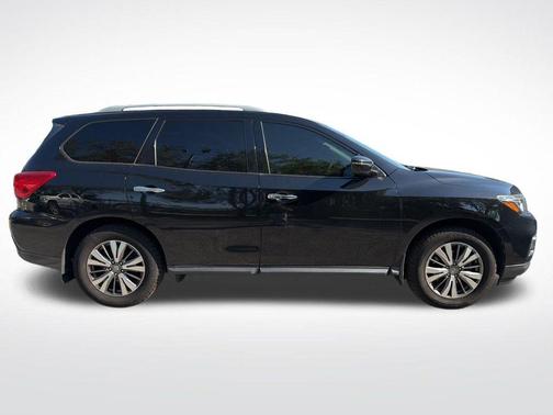 Magnetic Black 2020 Nissan Pathfinder S
