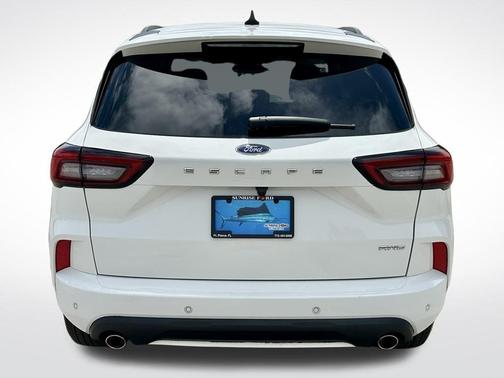 Star White 2023 Ford Escape ST-Line