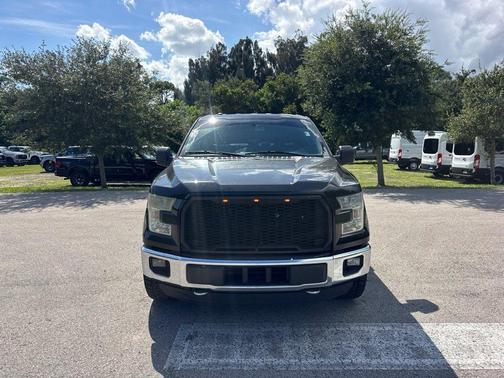 Tuxedo Black Metallic 2015 Ford F-150 XLT
