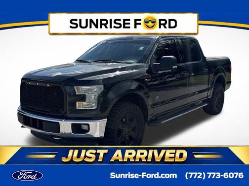 Tuxedo Black Metallic 2015 Ford F-150 XLT
