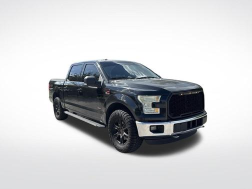 Tuxedo Black Metallic 2015 Ford F-150 XLT