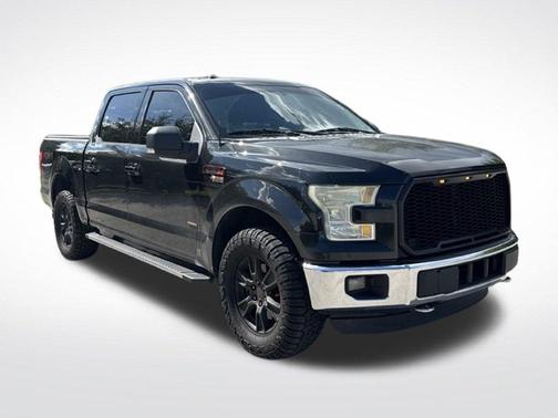 Tuxedo Black Metallic 2015 Ford F-150 XLT