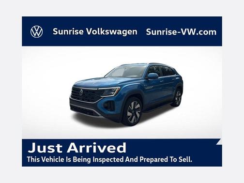 Kingfisher Blue 2024 Volkswagen Atlas Cross Sport 2.0T SE w/Technology