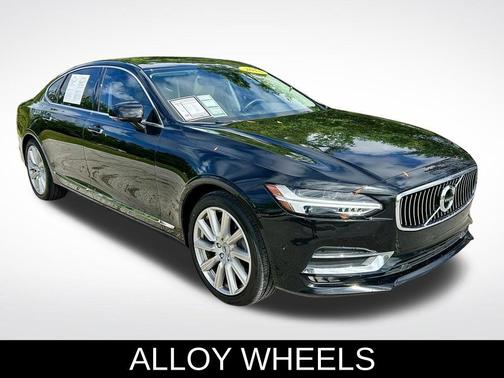 Onyx Black Metallic 2018 Volvo S90 T6 Inscription