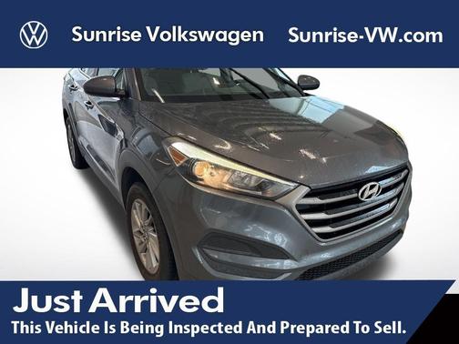 2016 Hyundai TUCSON SE