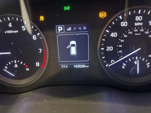 2016 Hyundai TUCSON SE