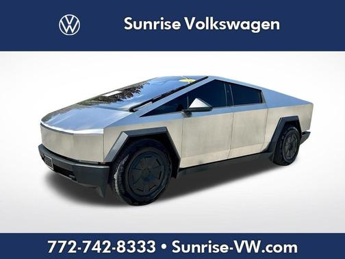 2025 Tesla Cybertruck Base