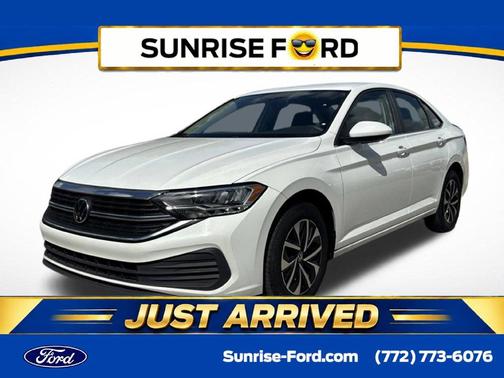 Pure White 2023 Volkswagen Jetta 1.5T S
