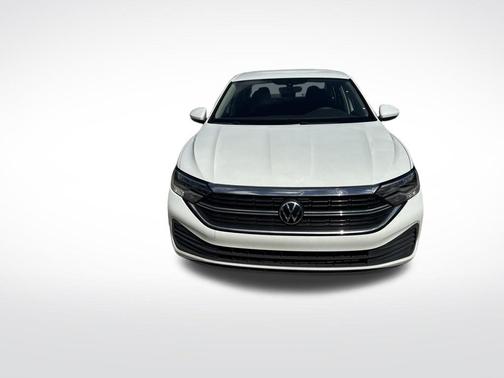 Pure White 2023 Volkswagen Jetta 1.5T S