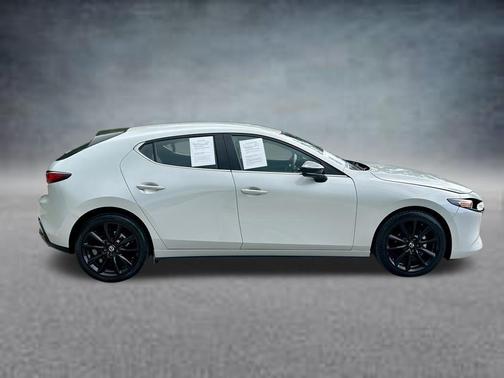 Ceramic Metallic 2025 Mazda Mazda3 FWD w/Select Package