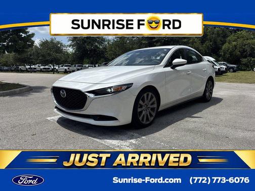 Snowflake White Pearl Mica 2019 Mazda Mazda3 AWD w/Preferred Package
