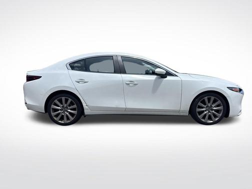 Snowflake White Pearl Mica 2019 Mazda Mazda3 AWD w/Preferred Package