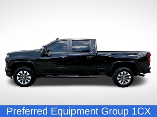 2022 Chevrolet Silverado 2500 Custom