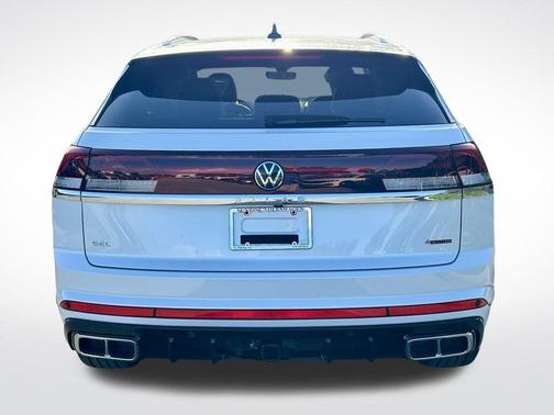 2025 Volkswagen Atlas Cross Sport 2.0T SEL Premium R-Line
