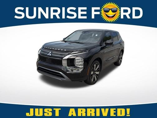 2025 Mitsubishi Outlander SE