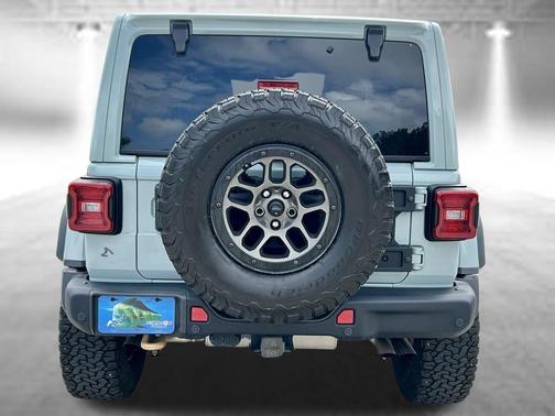 Earl Clearcoat 2023 Jeep Wrangler Rubicon 392