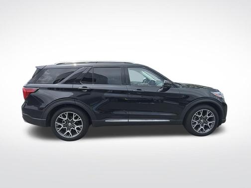 Black Metallic 2025 Ford Explorer Platinum