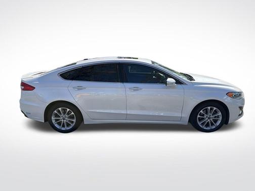 2020 Ford Fusion Energi Titanium