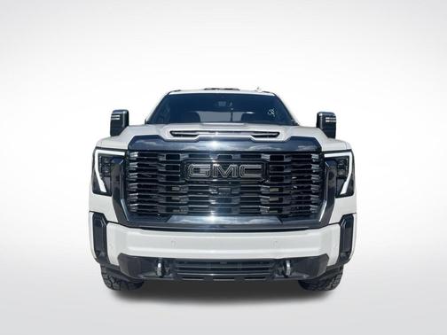 White Frost Tri-Coat 2024 GMC Sierra 2500 Denali Ultimate