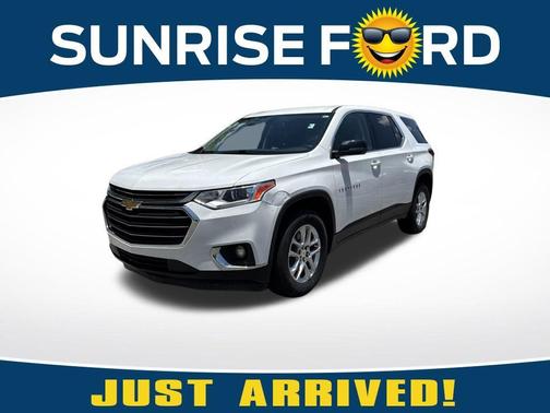 Summit White 2021 Chevrolet Traverse LS