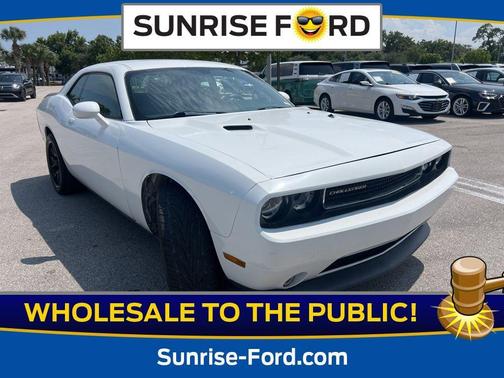 2013 Dodge Challenger SXT