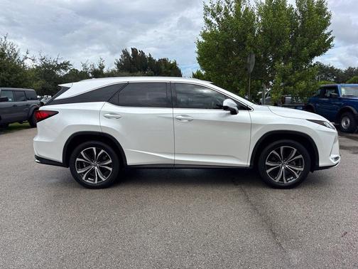 White Pearl 2022 Lexus RX 350L Base