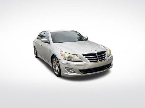 Platinum Metallic 2013 Hyundai Genesis 3.8