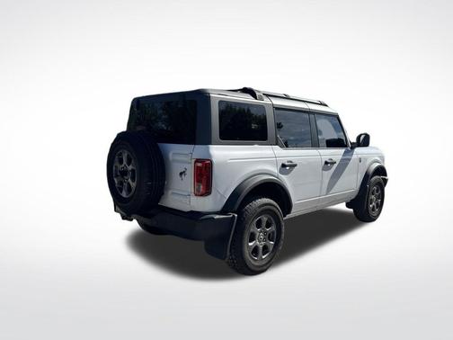 Oxford White 2025 Ford Bronco Big Bend