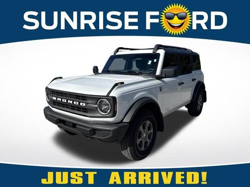 Oxford White 2025 Ford Bronco Big Bend