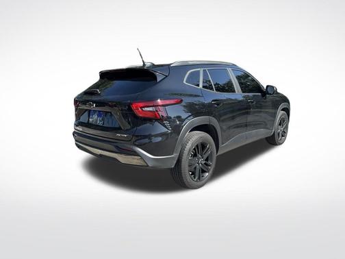 Black Metallic 2024 Chevrolet Trax ACTIV
