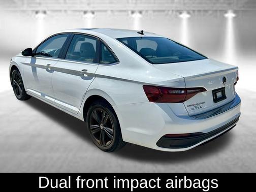 Opal White Pearl Effect 2024 Volkswagen Jetta 1.5T SE