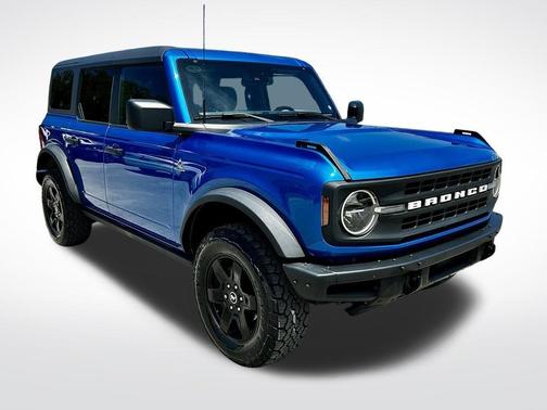 2022 Ford Bronco Black Diamond