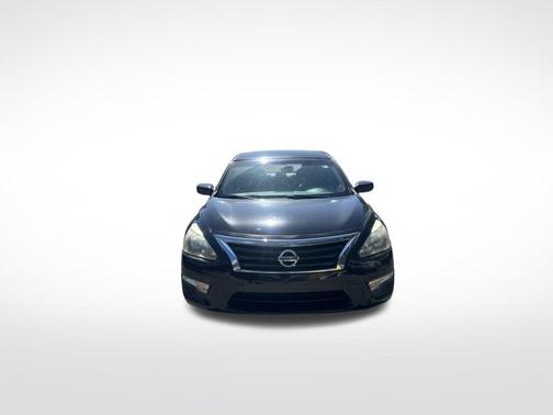 Super Black 2013 Nissan Altima 2.5 S