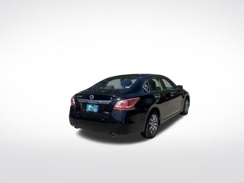 Super Black 2013 Nissan Altima 2.5 S