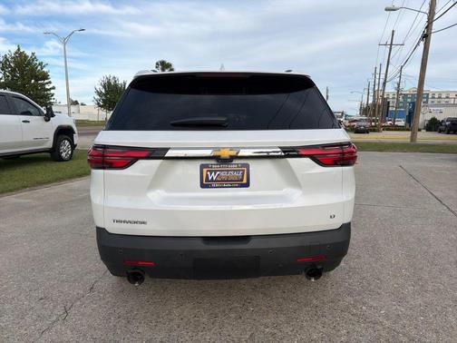 2022 Chevrolet Traverse LT Leather