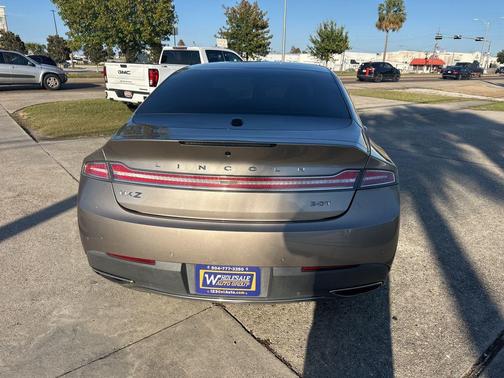 2019 Lincoln MKZ Standard