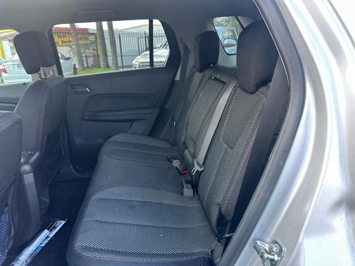 Quicksilver Metallic 2017 GMC Terrain SLE-1
