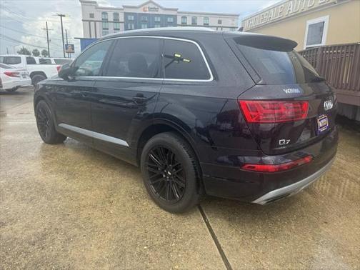 2019 Audi Q7 55 Premium Plus