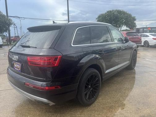 2019 Audi Q7 55 Premium Plus