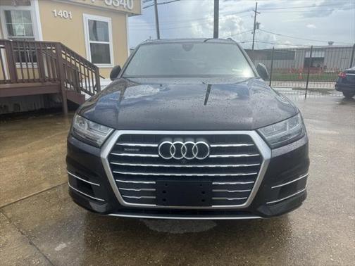 2019 Audi Q7 55 Premium Plus