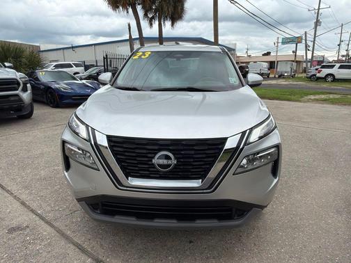 Brilliant Silver Metallic 2023 Nissan Rogue SV