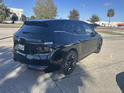 2023 BMW iX xDrive50