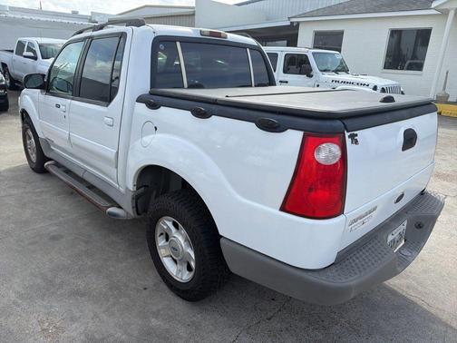 2001 Ford Explorer Sport Trac Base
