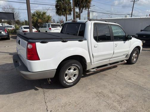 2001 Ford Explorer Sport Trac Base