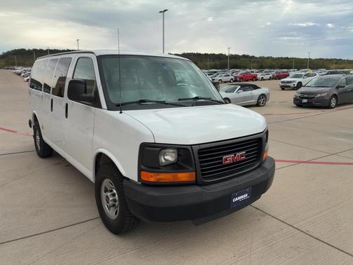 2014 GMC Savana 3500 LS
