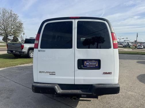 2014 GMC Savana 3500 LS