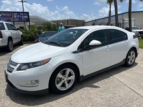 2014 Chevrolet Volt Base